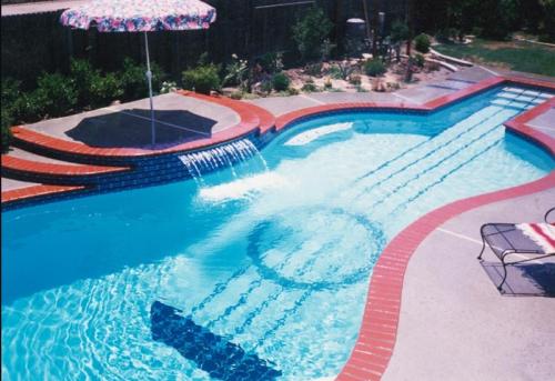 pool-4